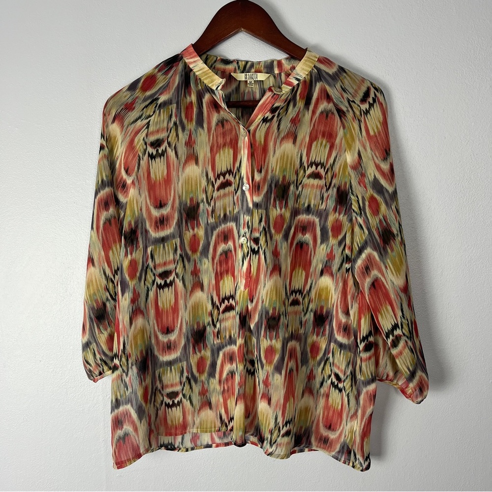 BB Dakota watercolor 3/4 sleeve blouse medium